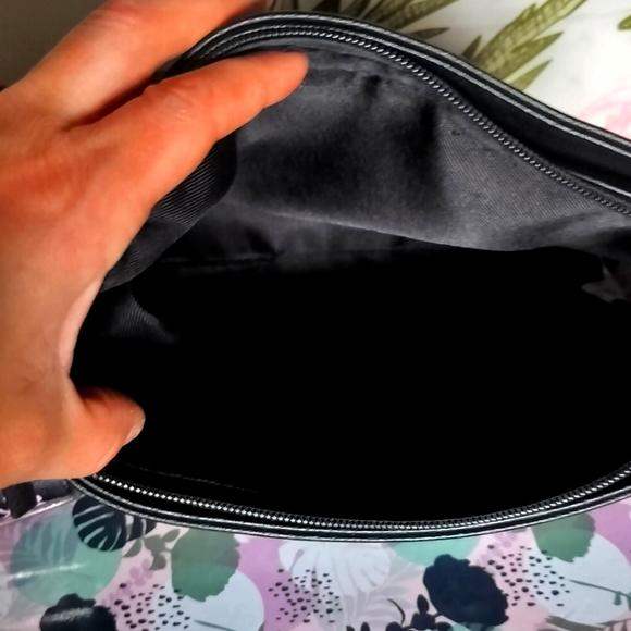 TokiDoki by Hello Kitty crossover bag - Picture 6 of 7